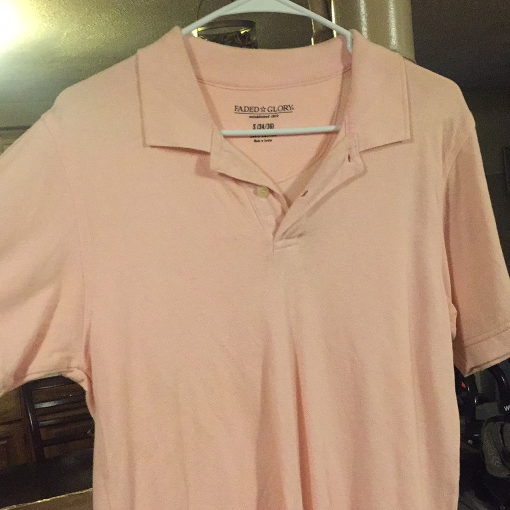 Light Pink Polo Shirt - Men's Small (34/36)